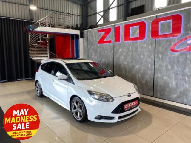 BUY FORD FOCUS 2015 2.0 ECOBOOST ST3, Zido Cars