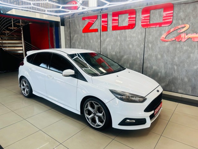 BUY FORD FOCUS 2017 2.0 ECOBOOST ST1, Zido Cars